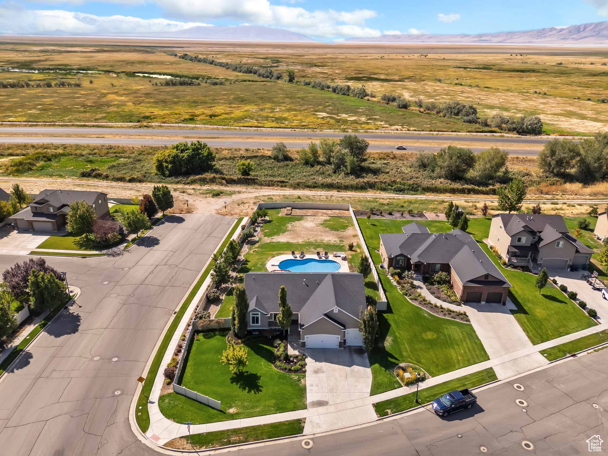 KERSHAW ESTATES - Residential