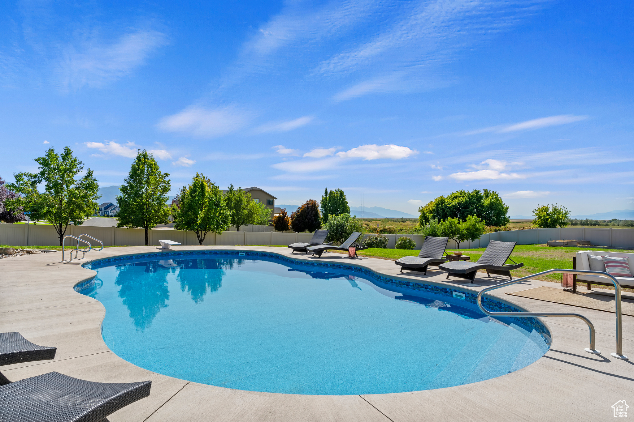 KERSHAW ESTATES - Residential