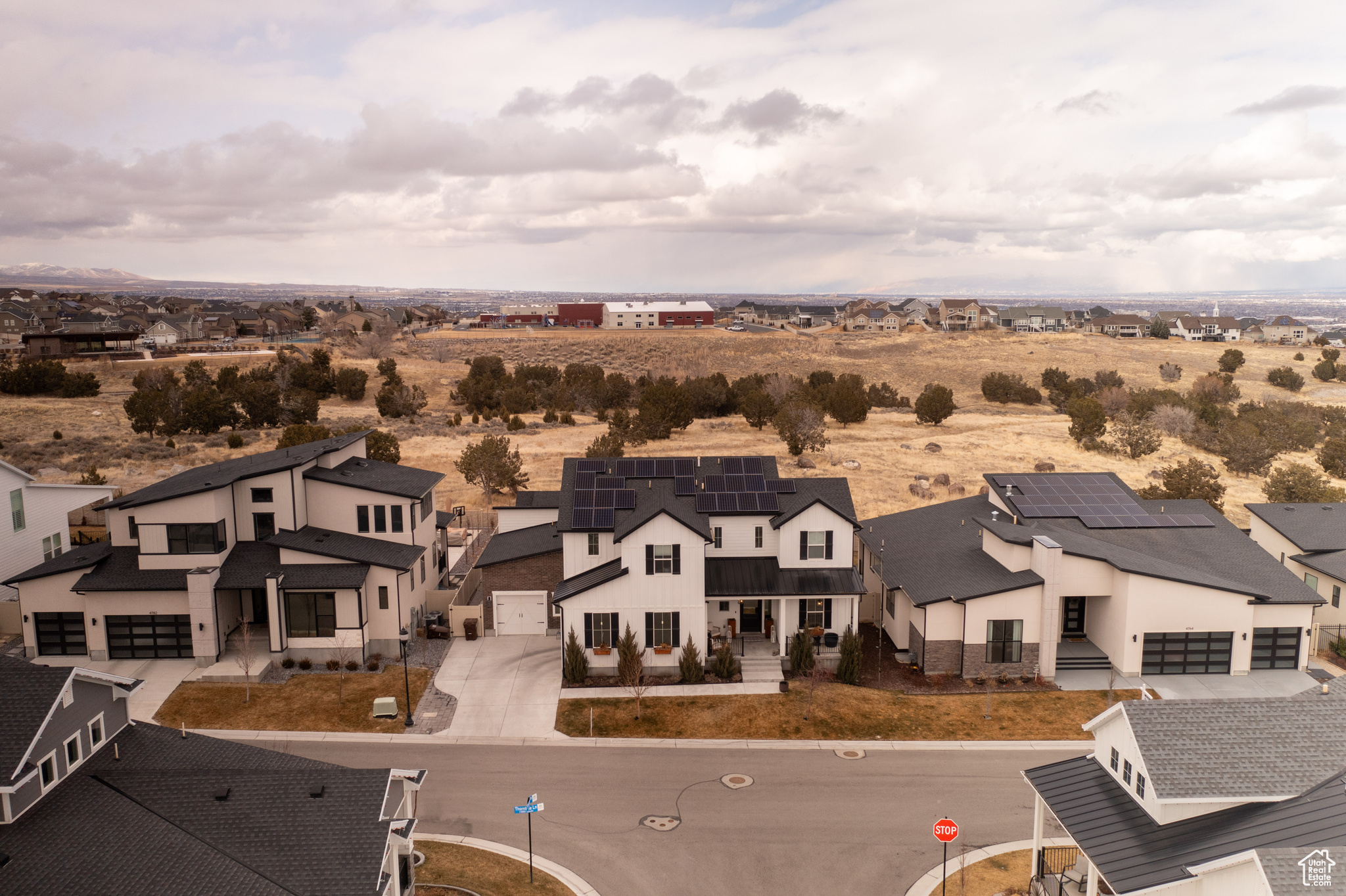 4772 W Thorntree Ln, Herriman, Utah image 3