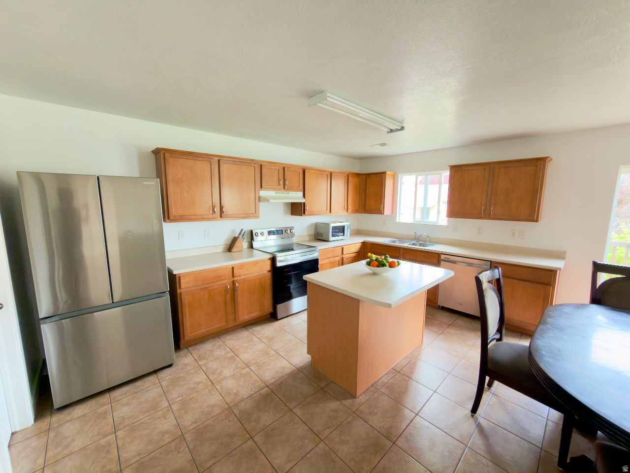 FIRSTAR - Residential