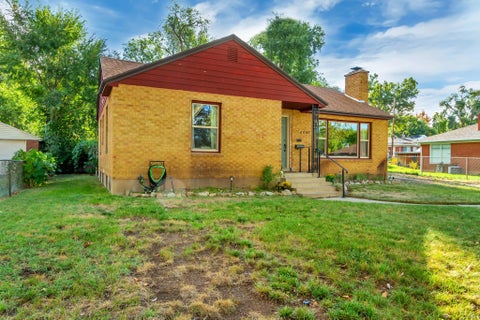Tiny photo for 4060 S LIBERTY AVE, South Ogden, UT 84403 (MLS # 2186886)