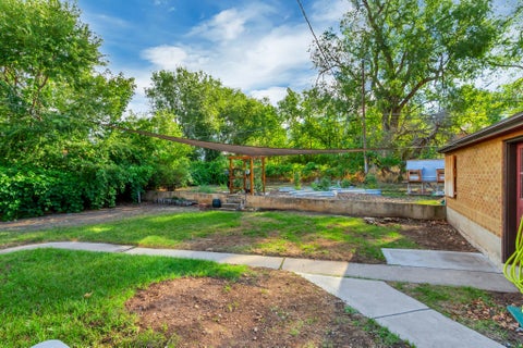 Tiny photo for 4060 S LIBERTY AVE, South Ogden, UT 84403 (MLS # 2186886)