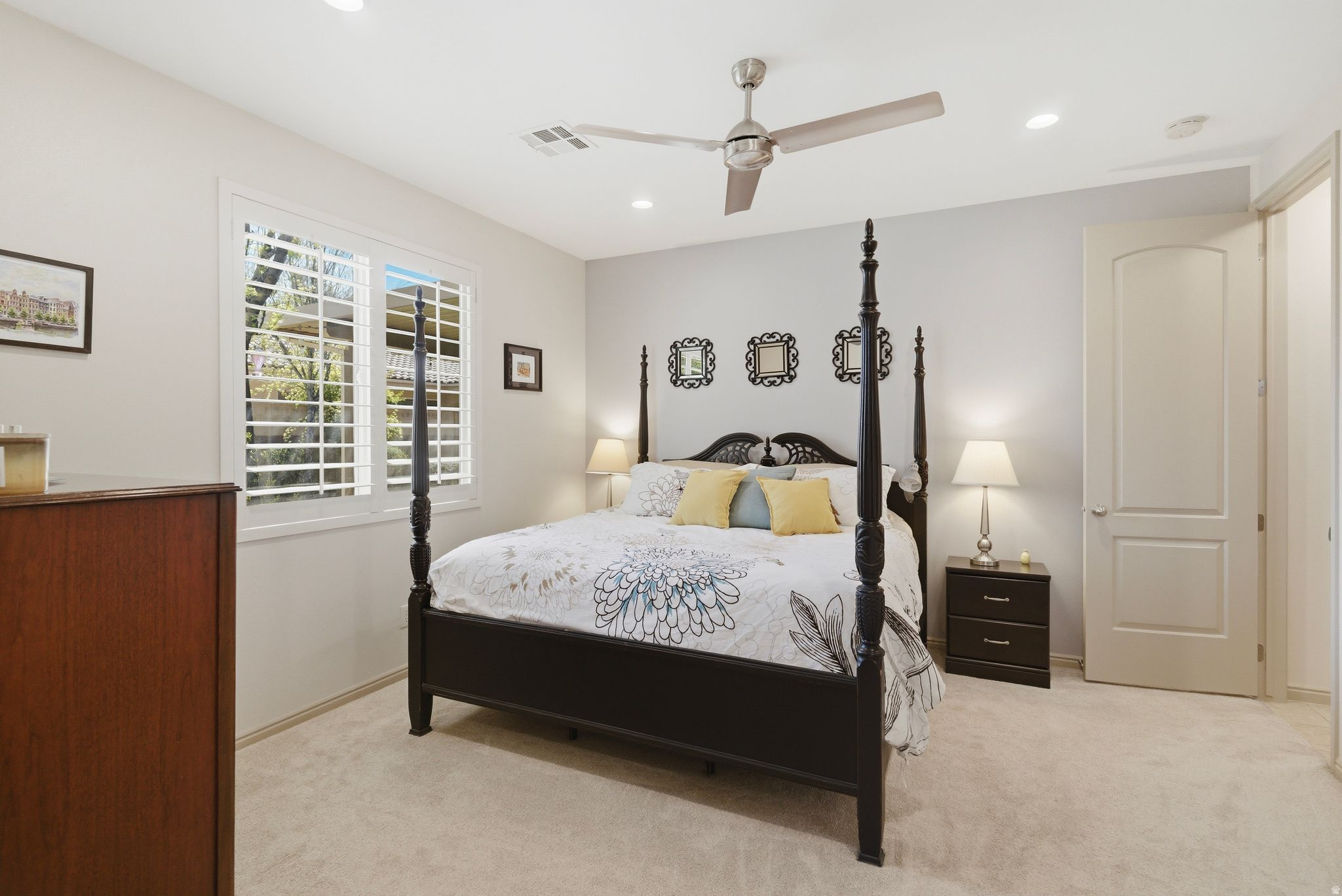 CRYSTAL SPRINGS - Residential