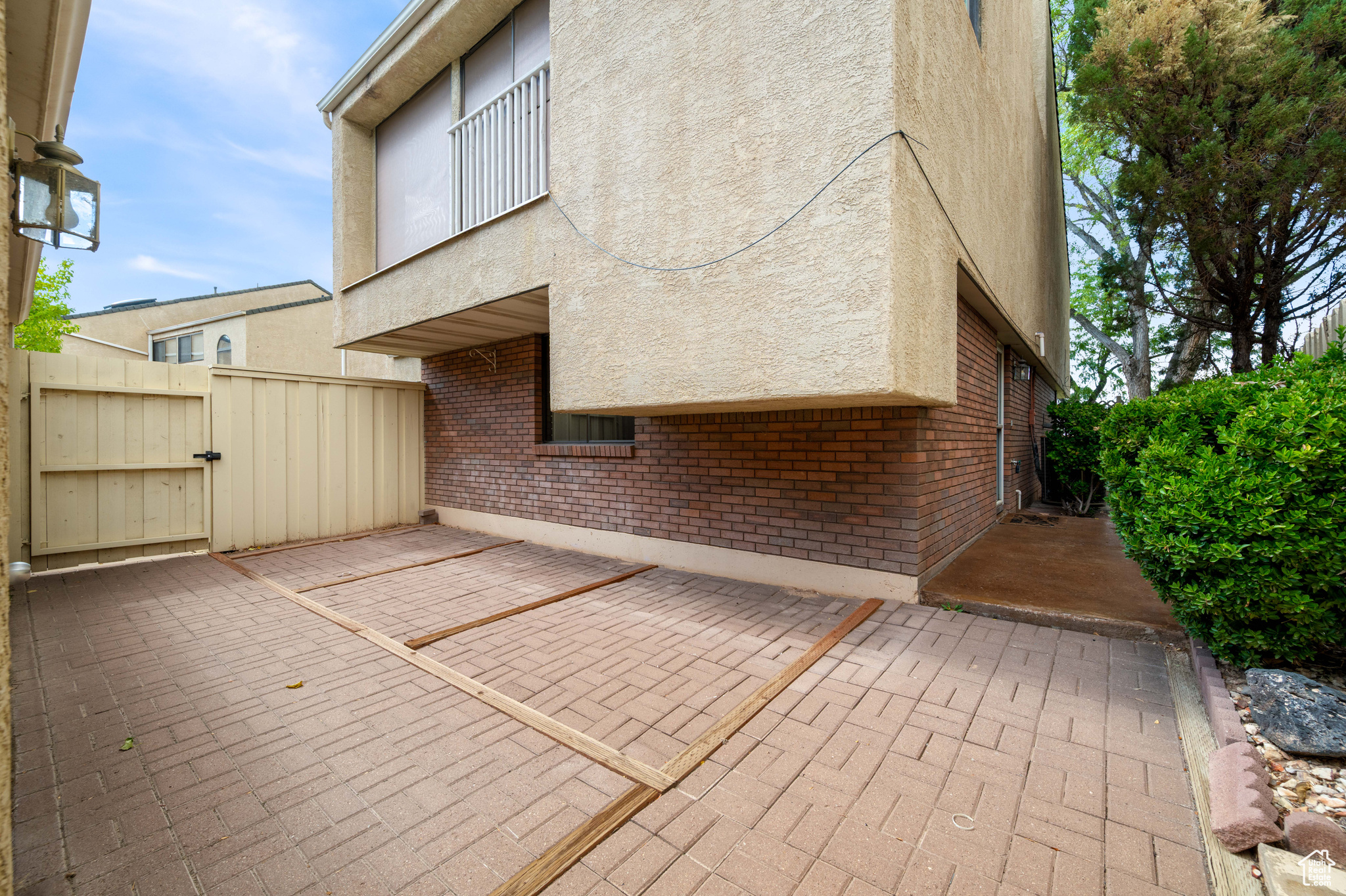 BLOOMINGTON COUNTRY CLUB 3-1 - Residential