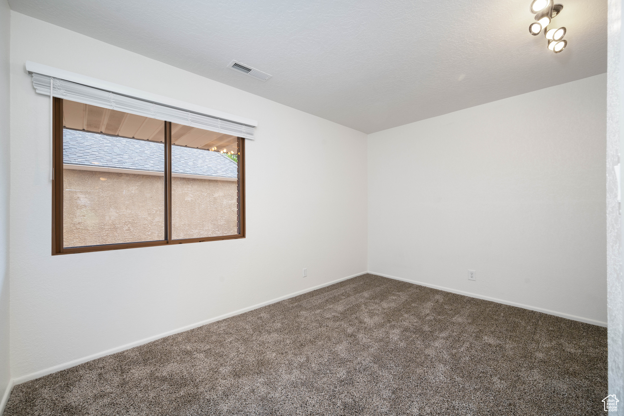 BLOOMINGTON COUNTRY CLUB 3-1 - Residential