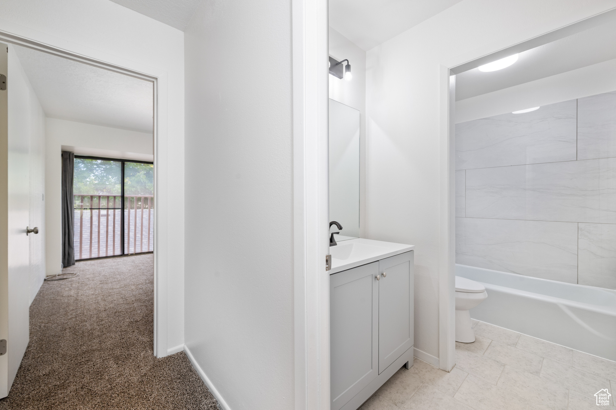 BLOOMINGTON COUNTRY CLUB 3-1 - Residential