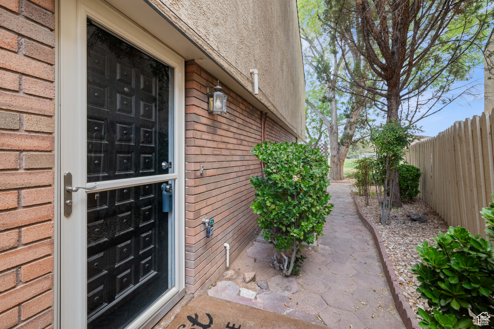 BLOOMINGTON COUNTRY CLUB 3-1 - Residential