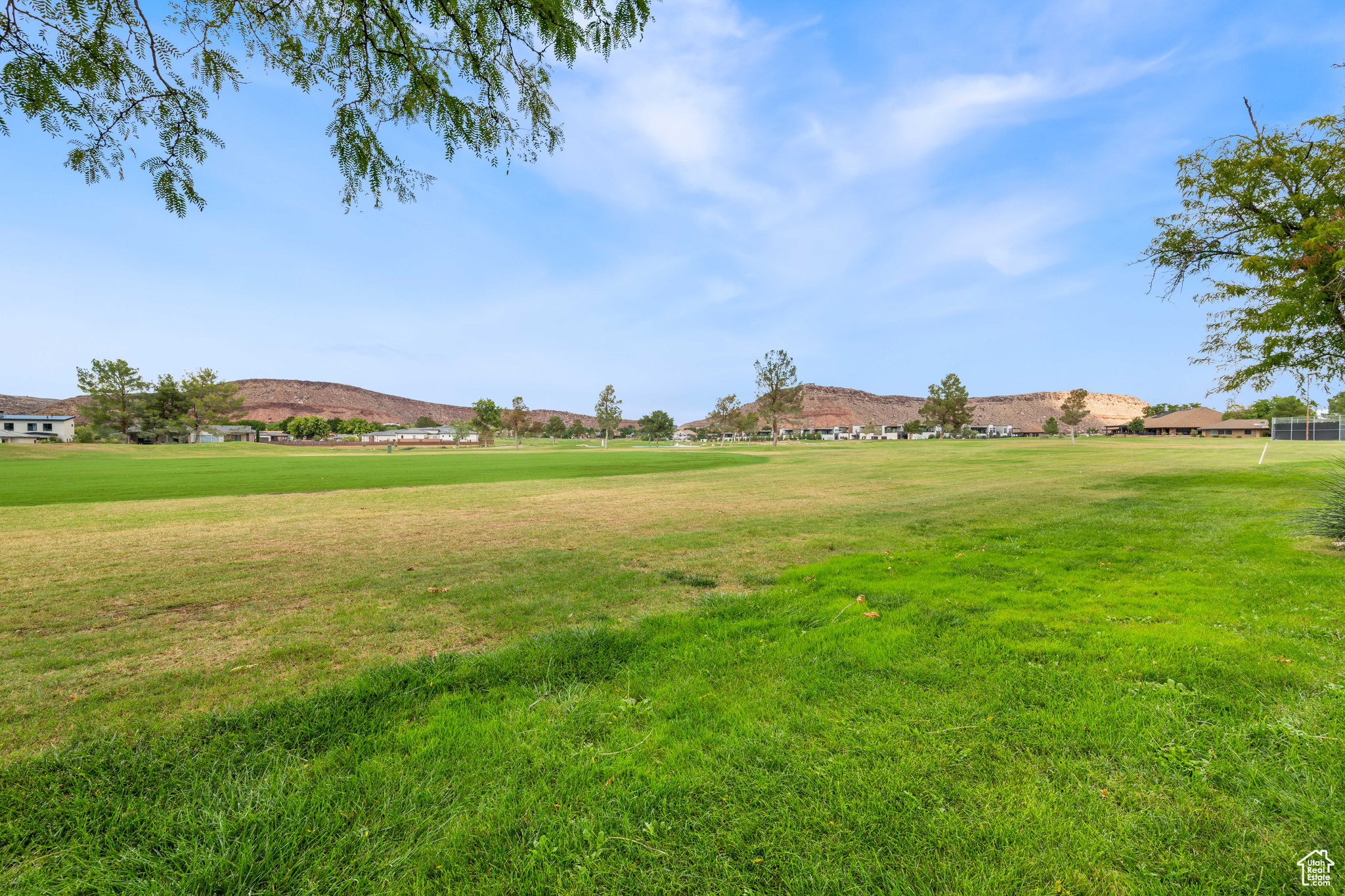 BLOOMINGTON COUNTRY CLUB 3-1 - Residential