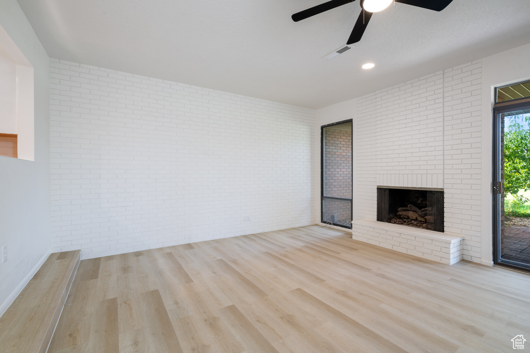 BLOOMINGTON COUNTRY CLUB 3-1 - Residential