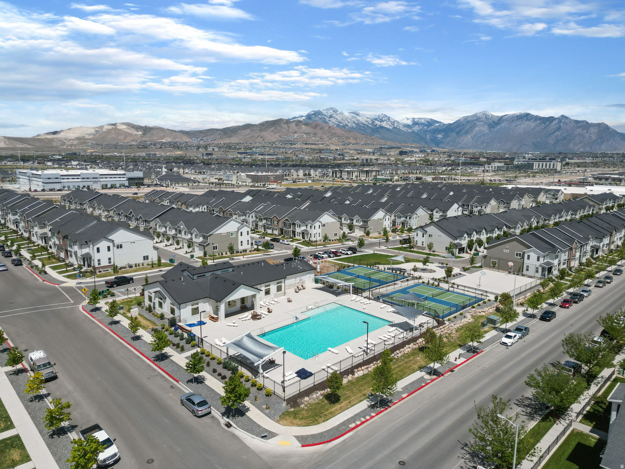 WILLOW POINT - Residential