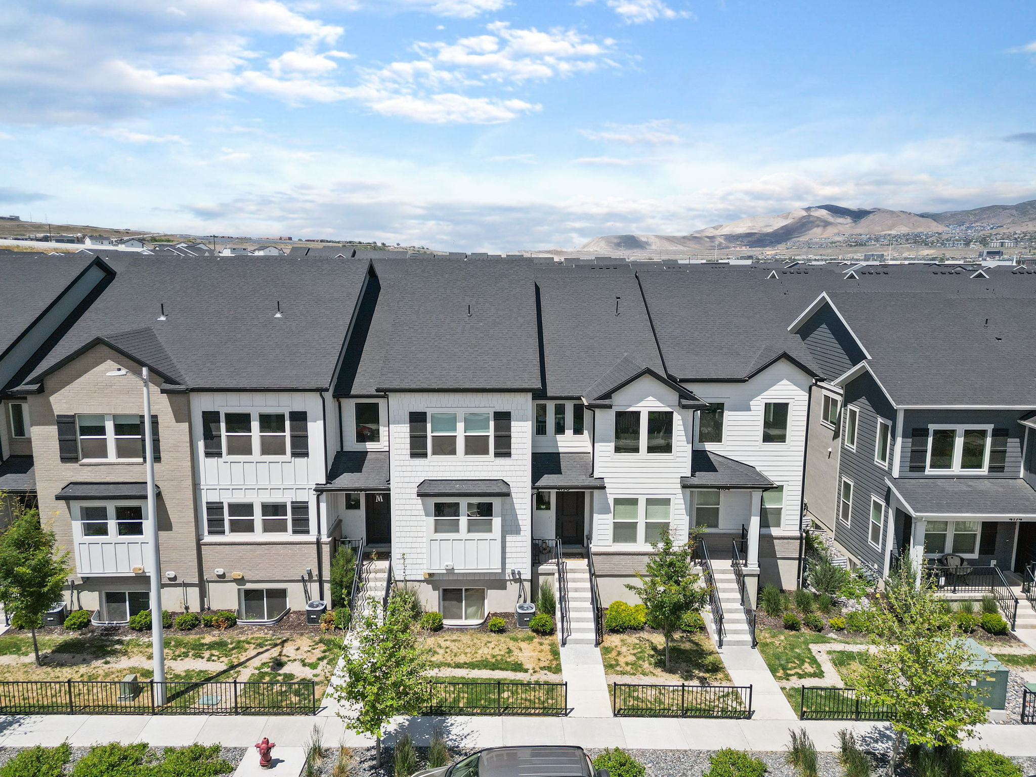 WILLOW POINT - Residential