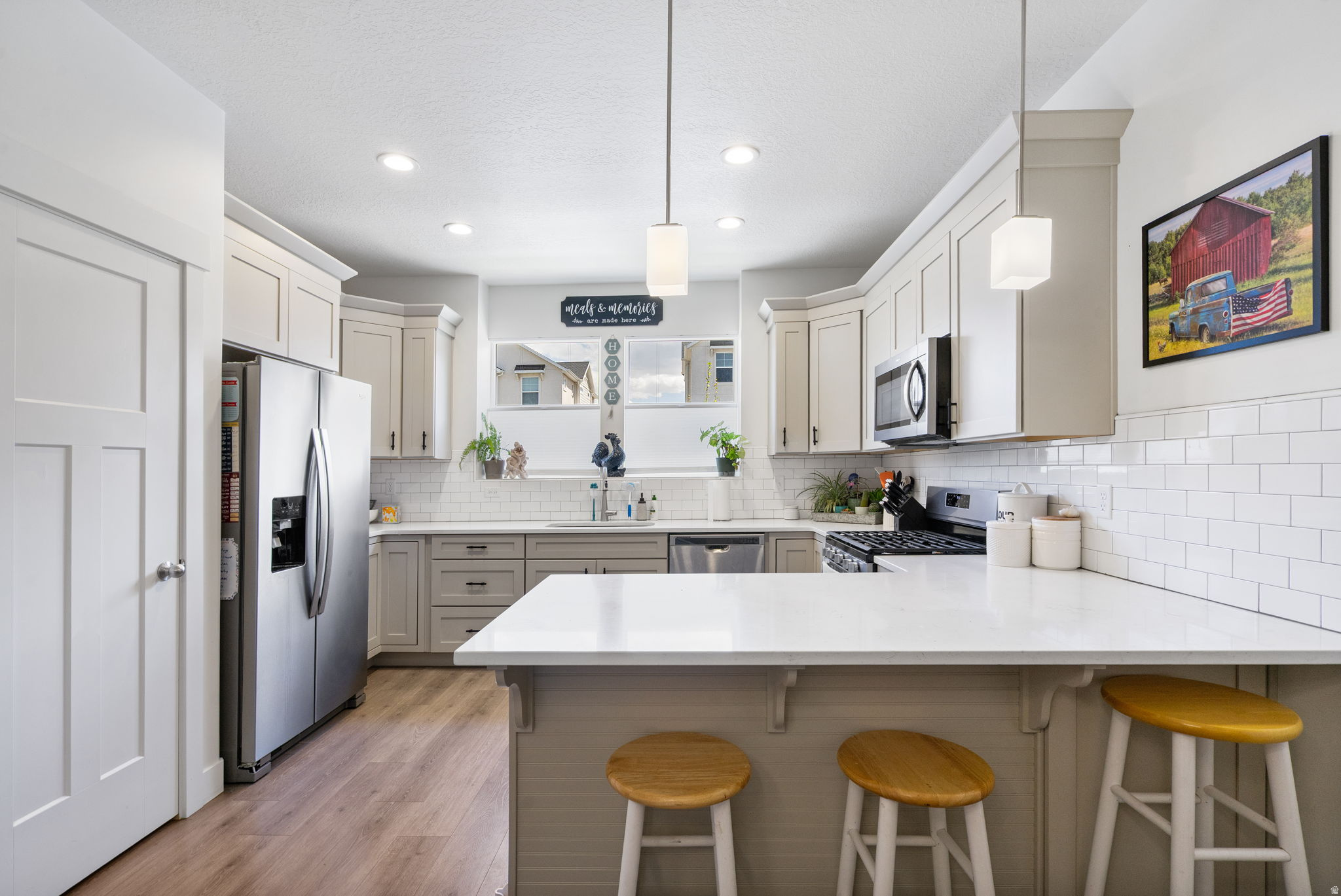 WILLOW POINT - Residential
