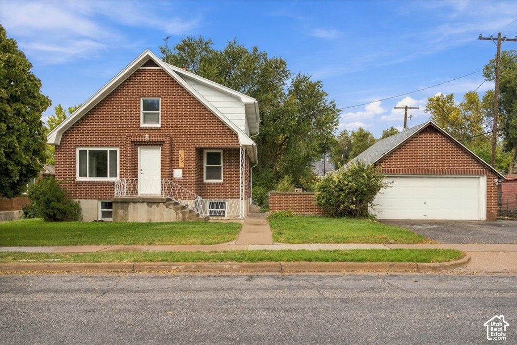 Photo of 360 5TH ST, North Ogden, UT 84404 (MLS # 2193219)