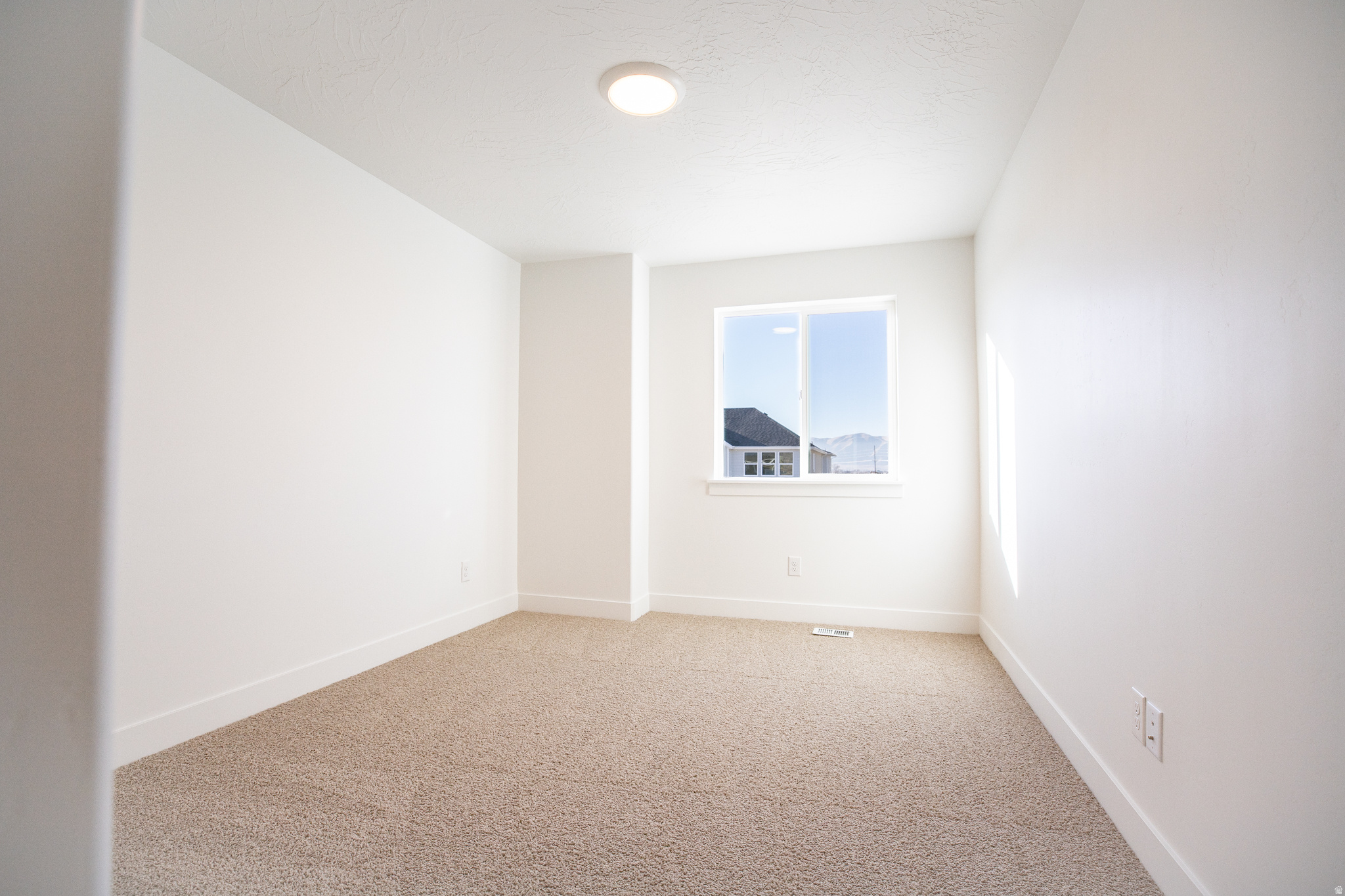 ARROWHEAD SPRINGS - Residential