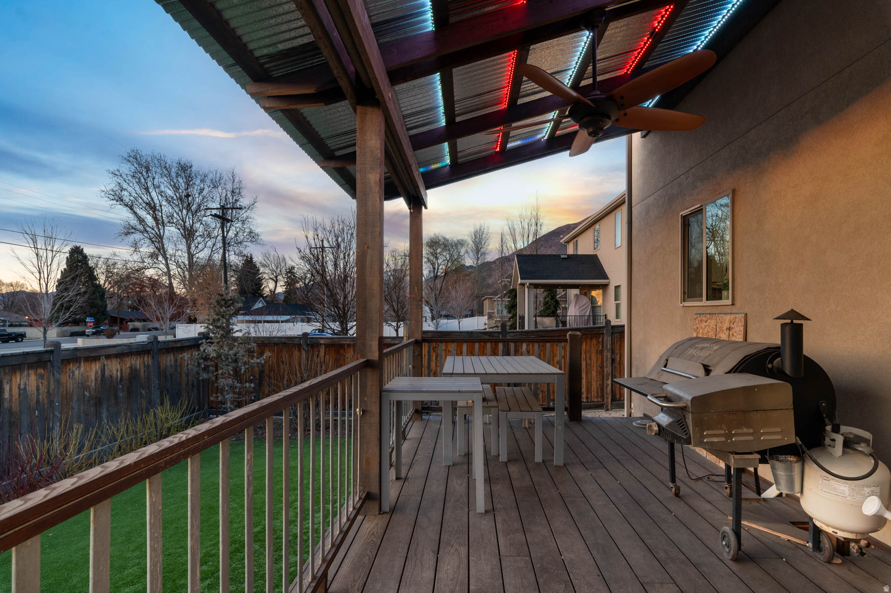 ORCHARD GROVE - Residential