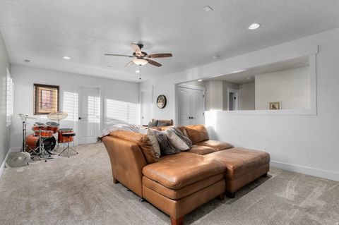 Tiny photo for 412 S 350 E, Pleasant Grove, UT 84062 (MLS # 2139915)