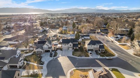 Tiny photo for 412 S 350 E, Pleasant Grove, UT 84062 (MLS # 2139915)