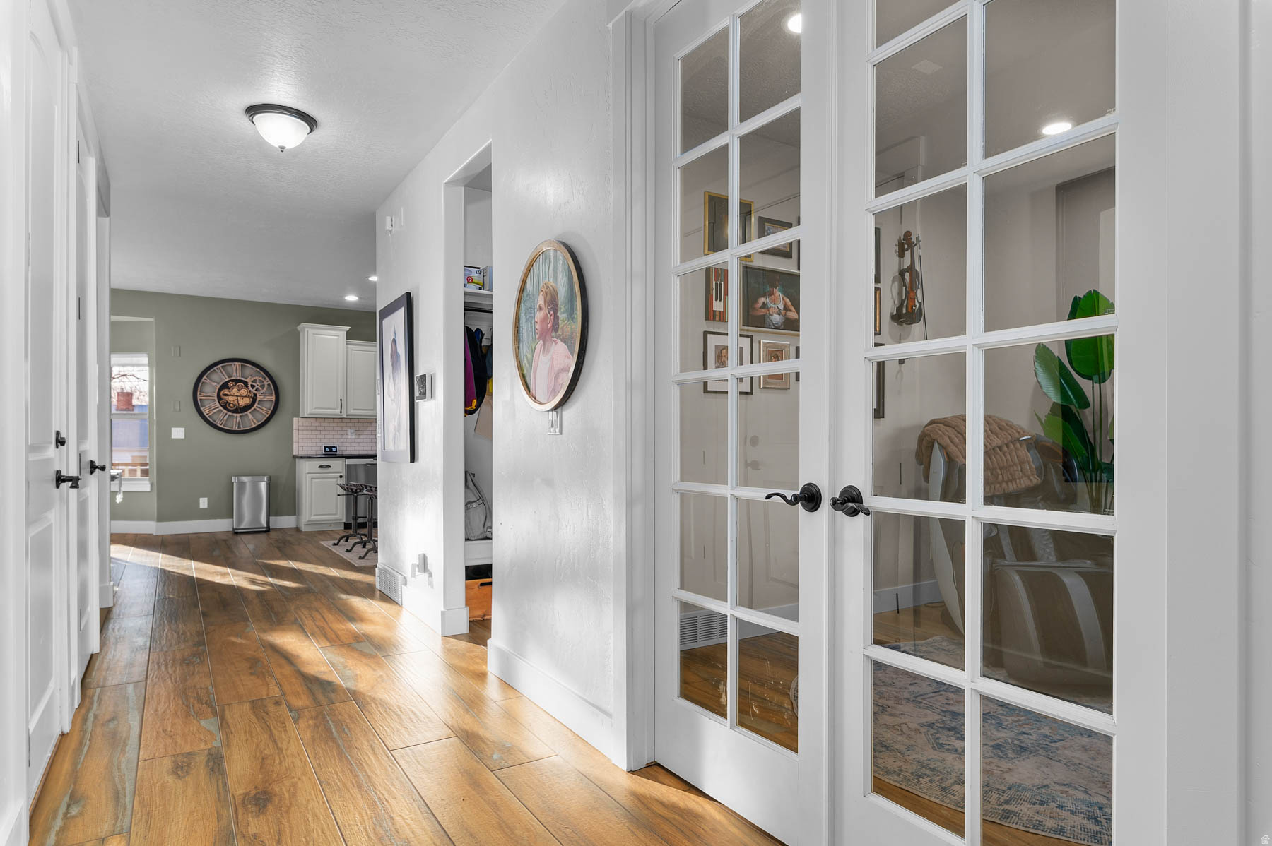 ORCHARD GROVE - Residential