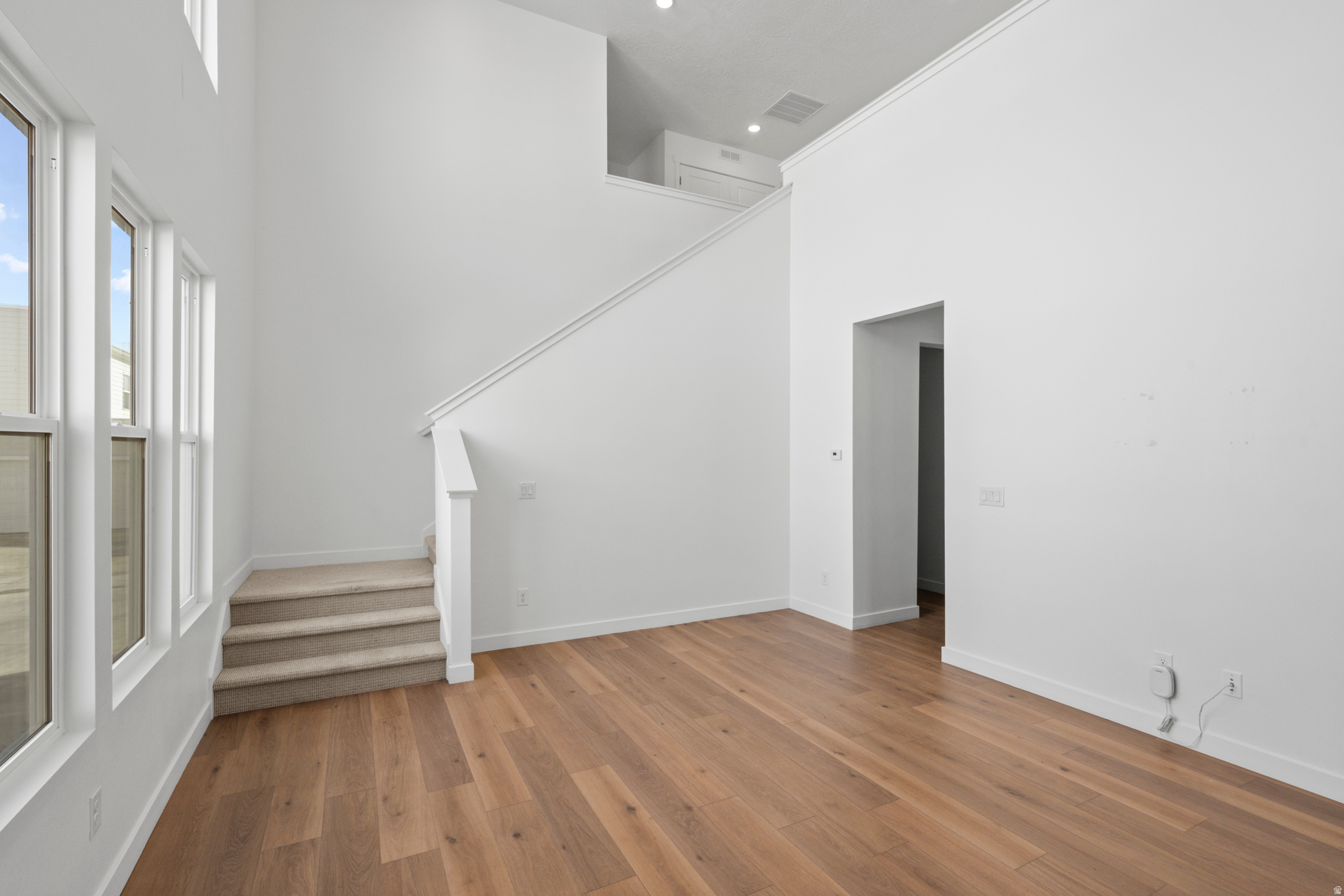 DAYBREAK - Residential