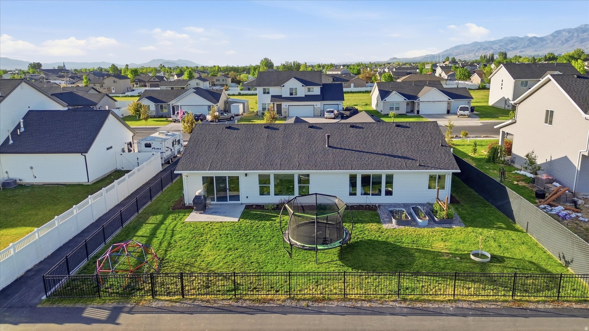 NIBLEY FARMS - Residential