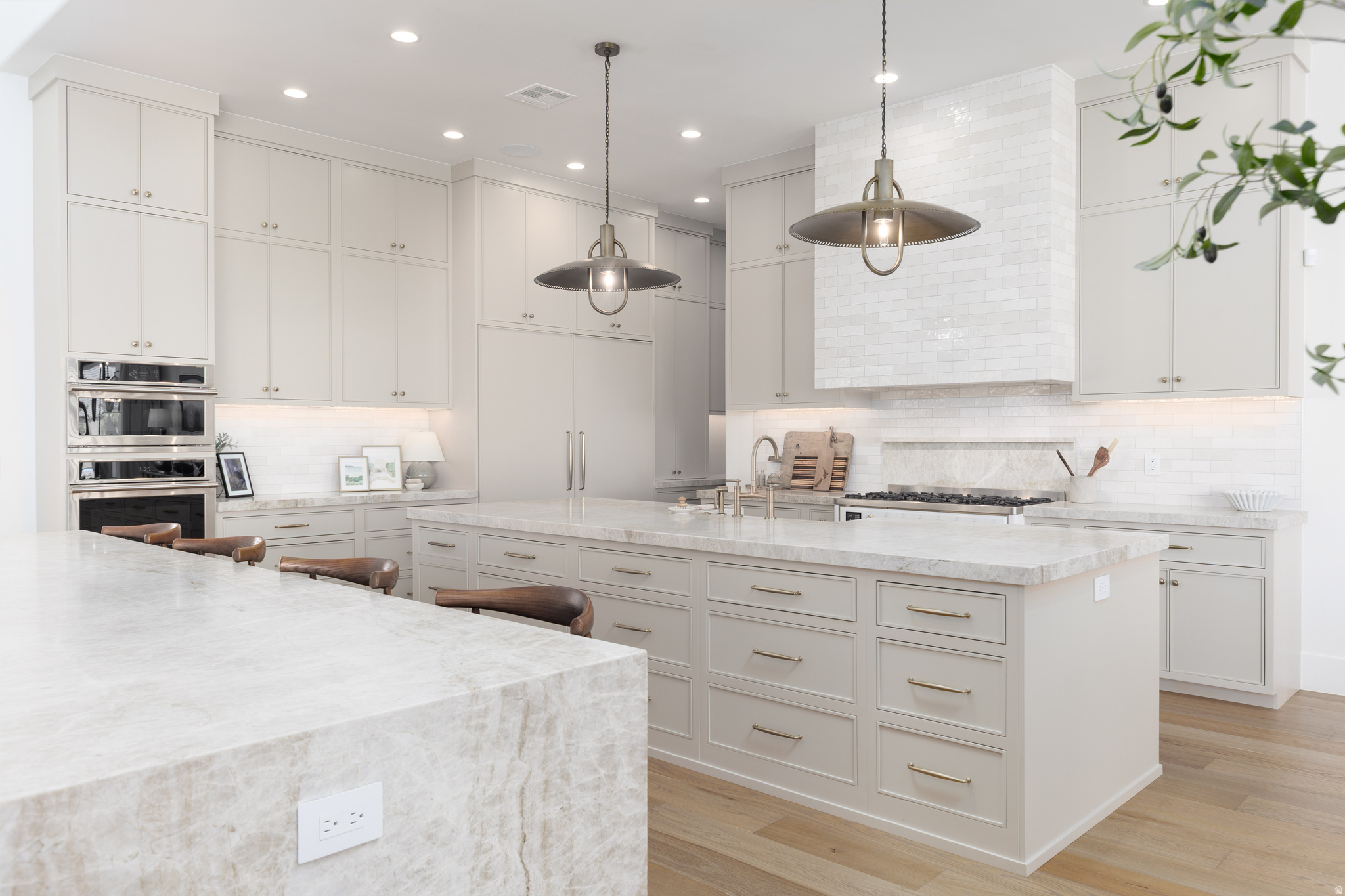 MEADOW VALLEY FARM - Residential