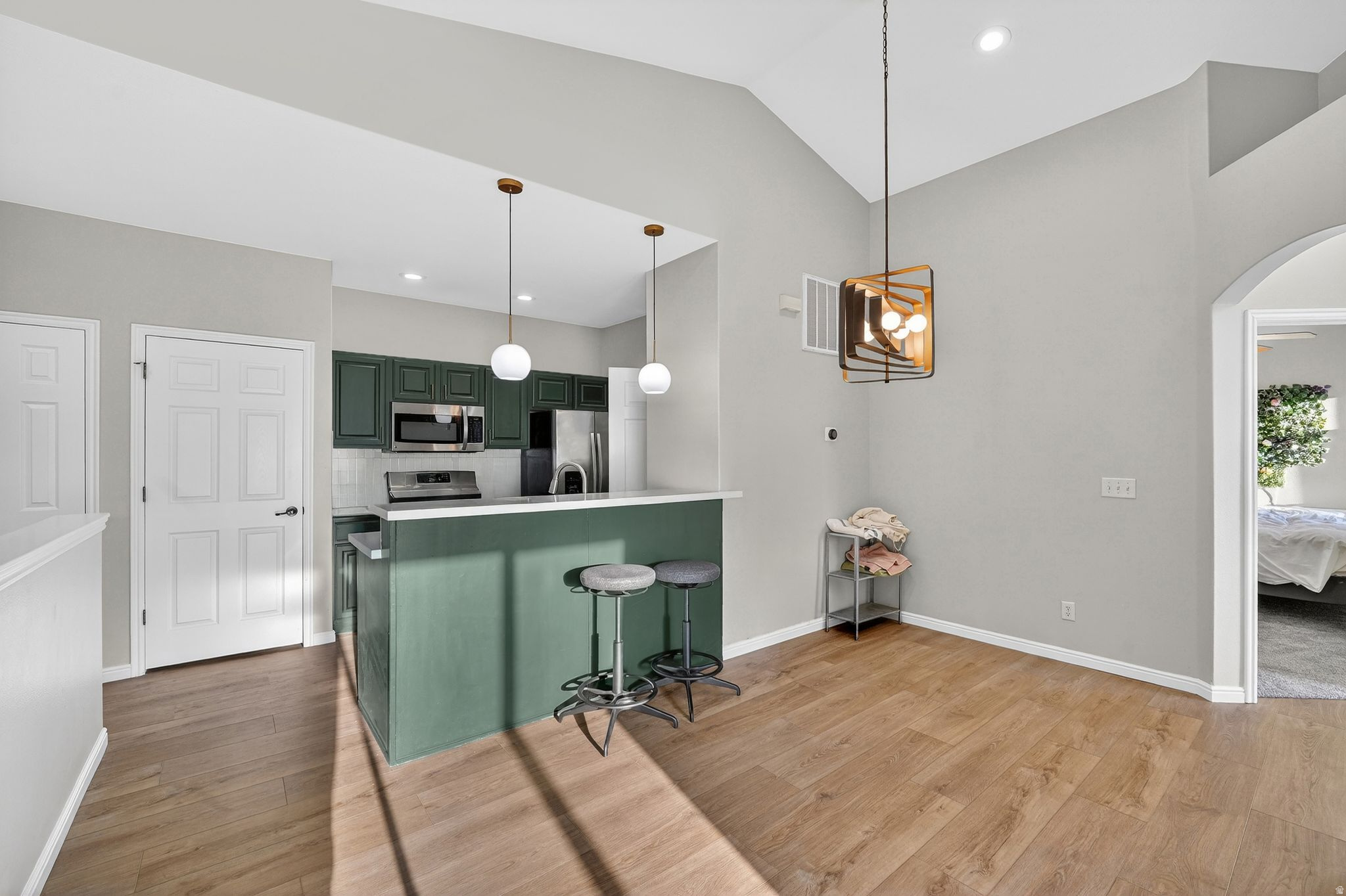 CANYON MEADOW - Residential