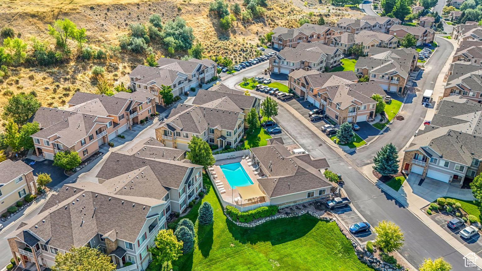 CANYON MEADOW - Residential