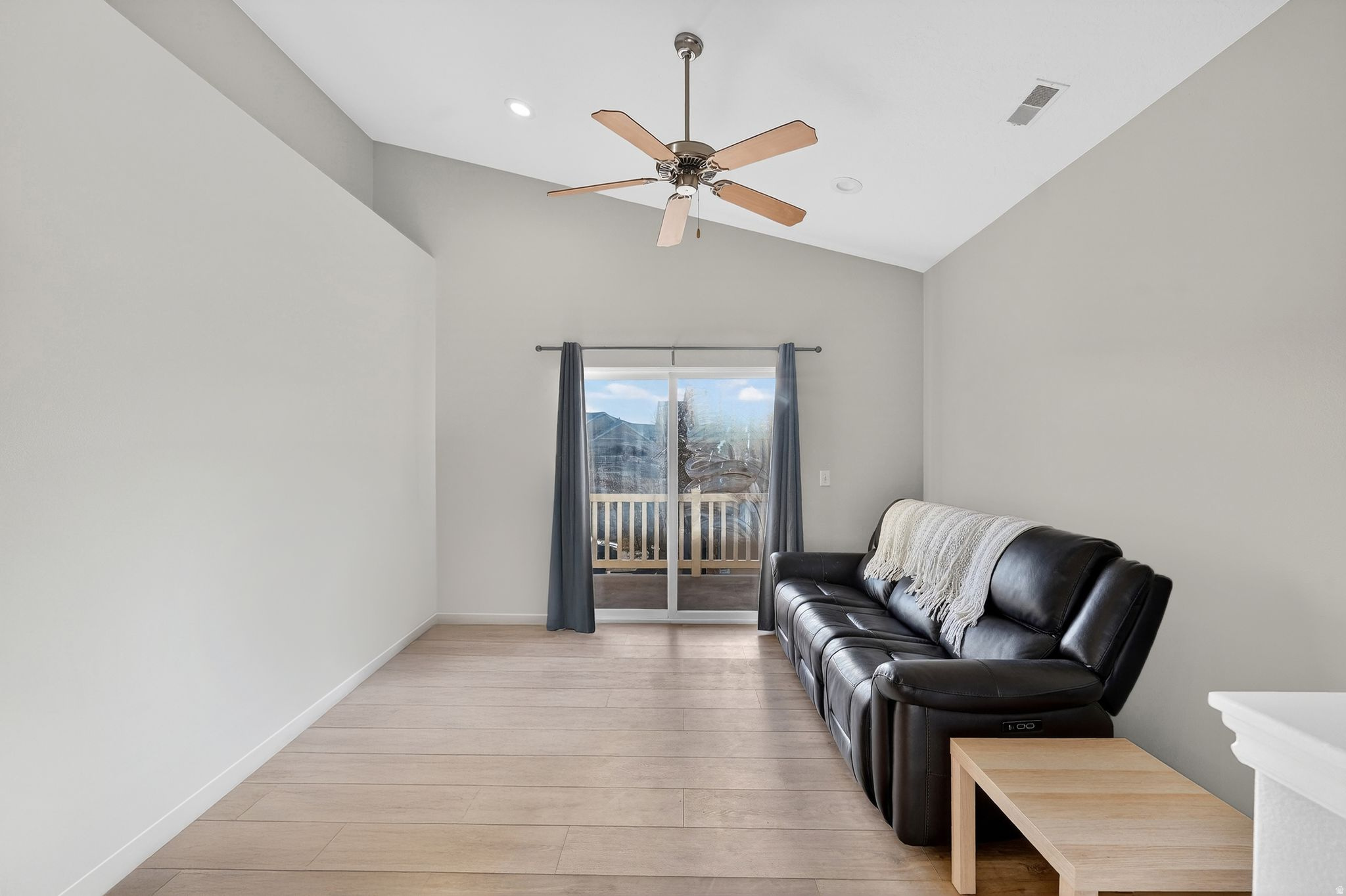 CANYON MEADOW - Residential