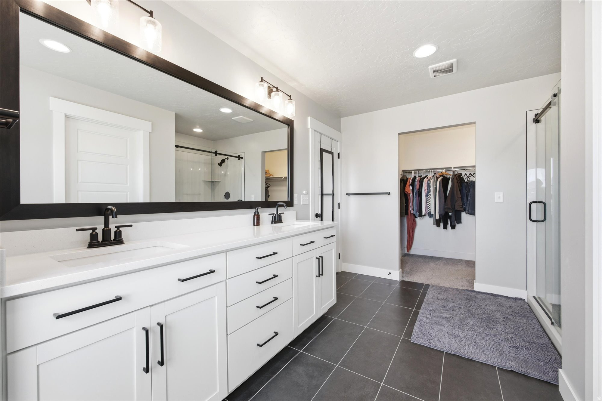 SILVER CREEK - Residential
