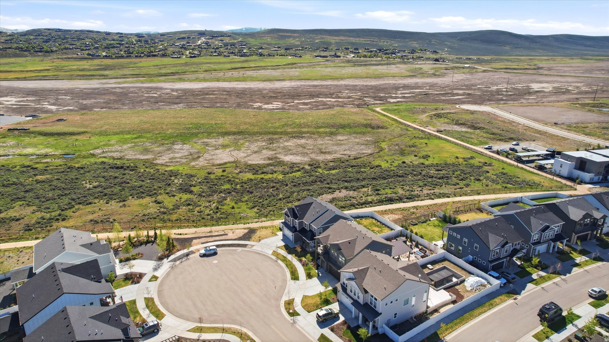 SILVER CREEK - Residential