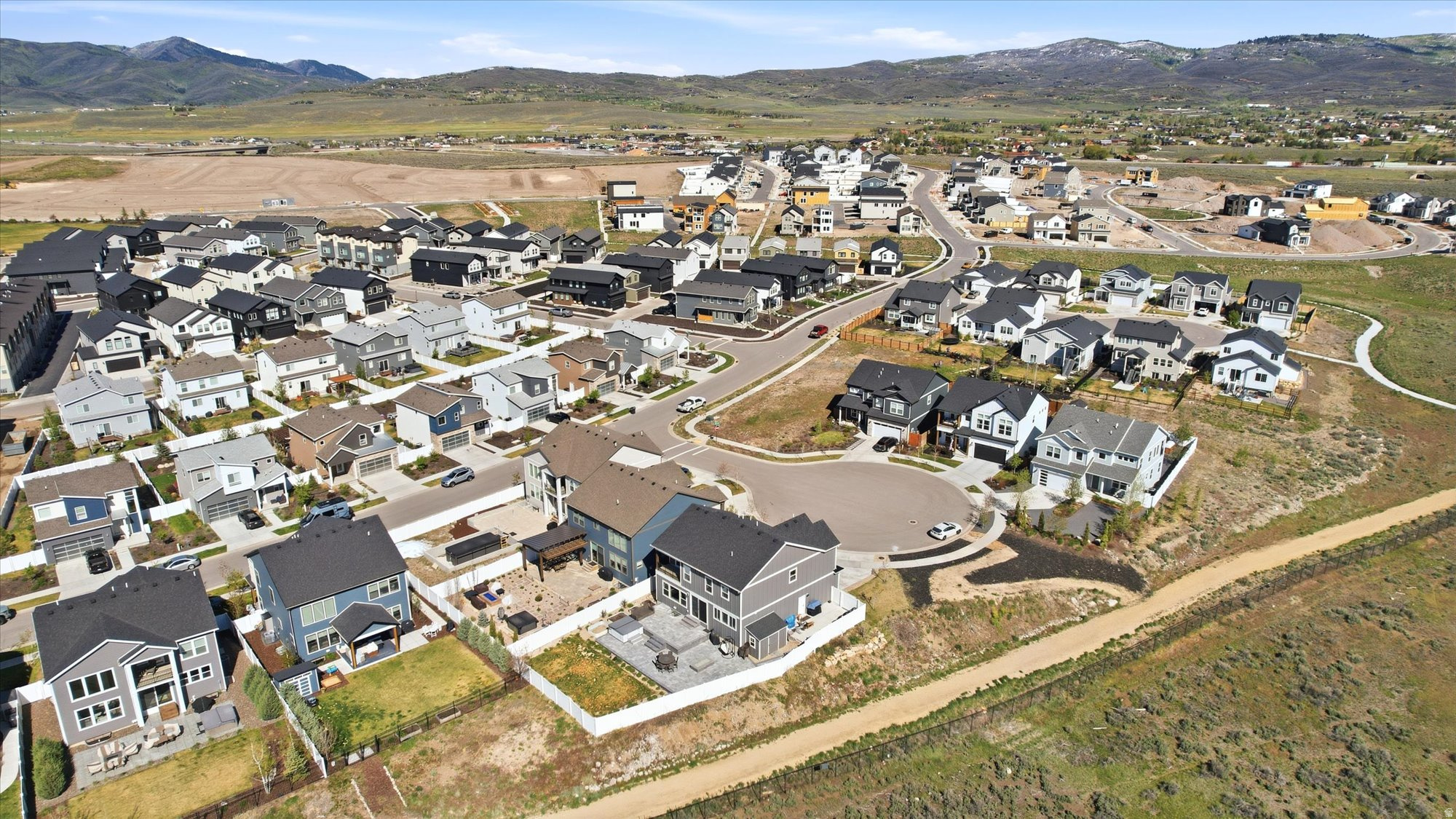 SILVER CREEK - Residential