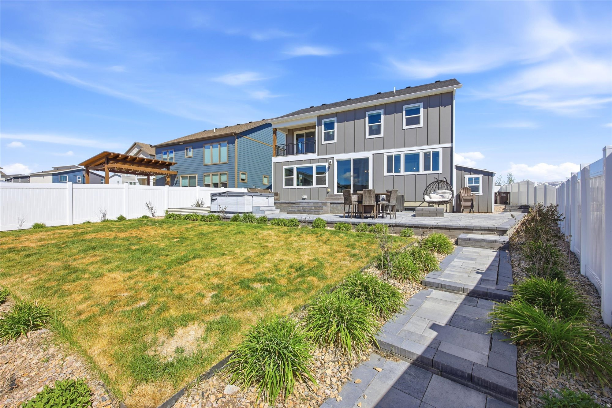 SILVER CREEK - Residential