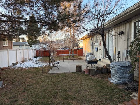 Tiny photo for 2544 E PROMENADE DR S, Cottonwood Heights, UT 84121 (MLS # 2134186)