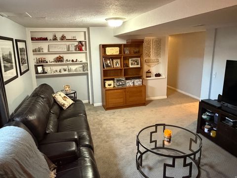 Tiny photo for 2544 E PROMENADE DR S, Cottonwood Heights, UT 84121 (MLS # 2134186)
