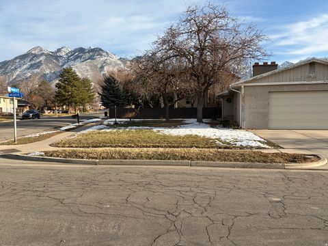 Tiny photo for 2544 E PROMENADE DR S, Cottonwood Heights, UT 84121 (MLS # 2134186)