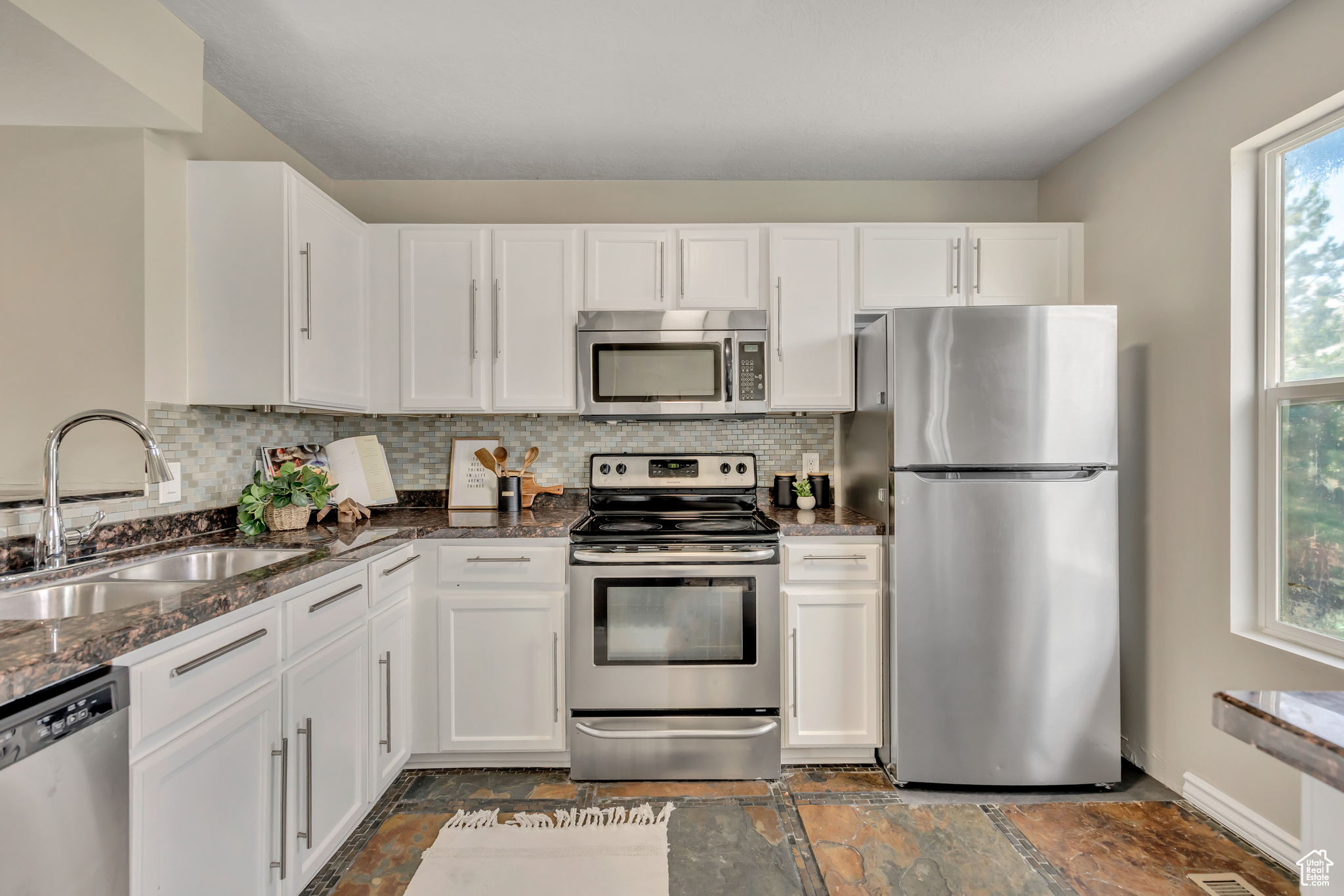 BALMORAL TOWNHOMES - Residential