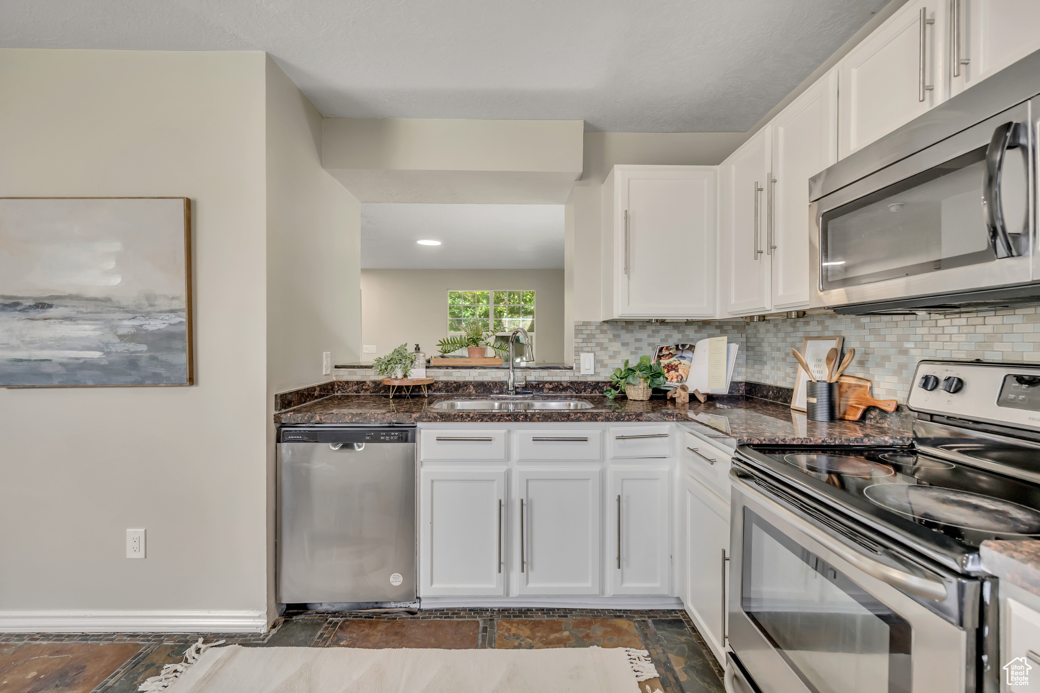 BALMORAL TOWNHOMES - Residential
