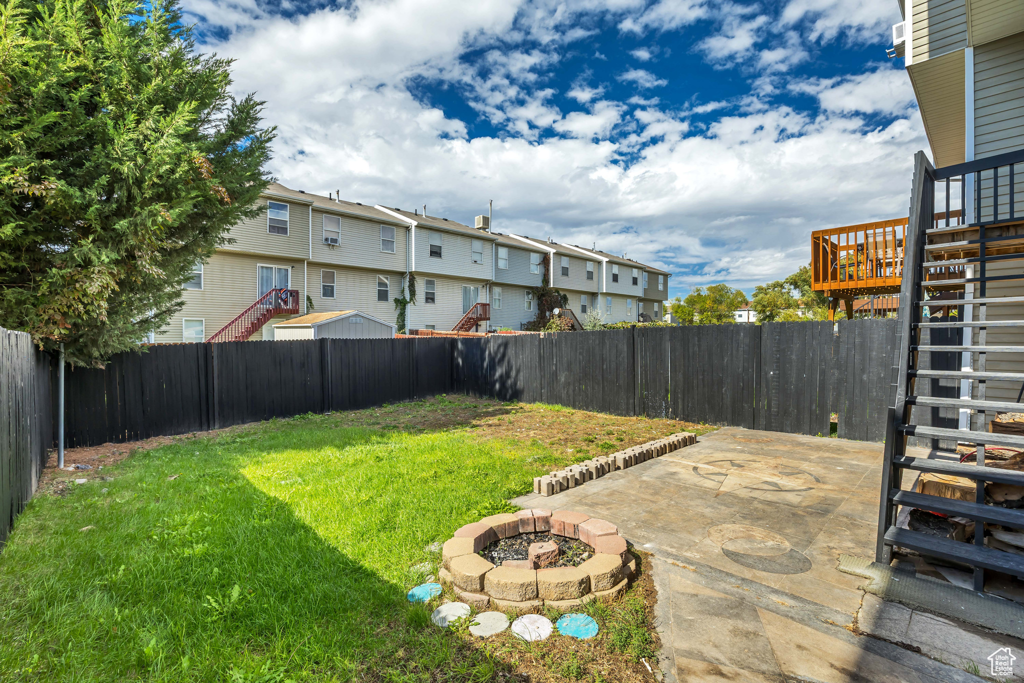 BALMORAL TOWNHOMES - Residential