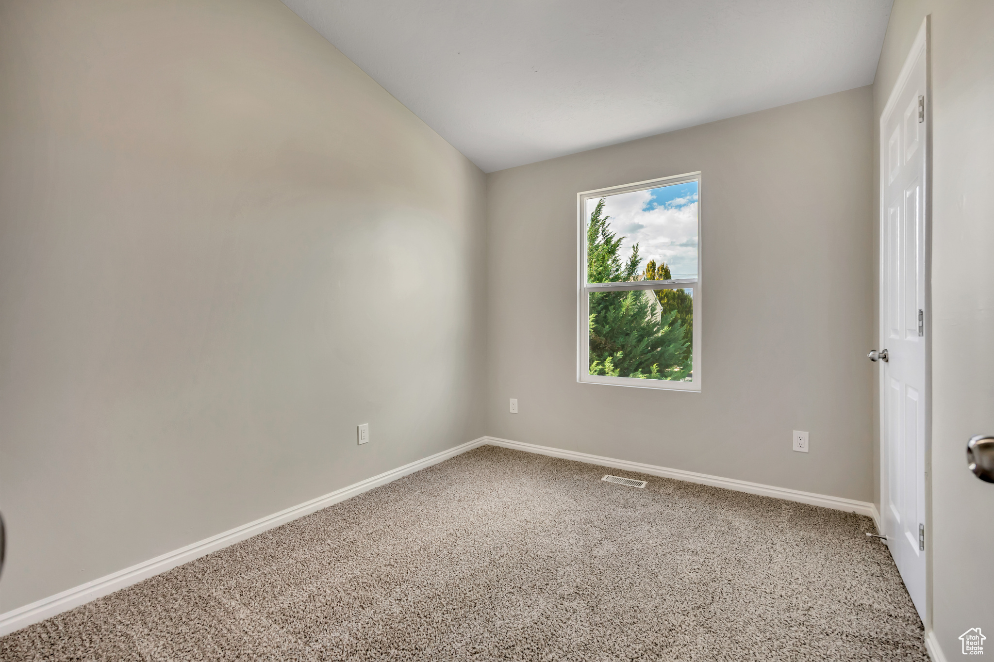 BALMORAL TOWNHOMES - Residential