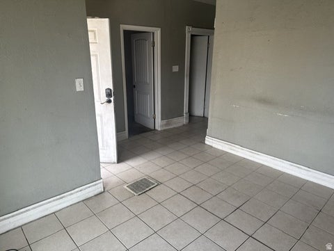 Tiny photo for 2214 OGDEN AVE, Ogden, UT 84401 (MLS # 2175922)