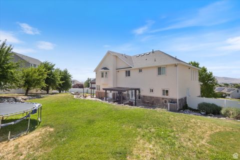 Tiny photo for 336 E 1330 S, Payson, UT 84651 (MLS # 2094728)