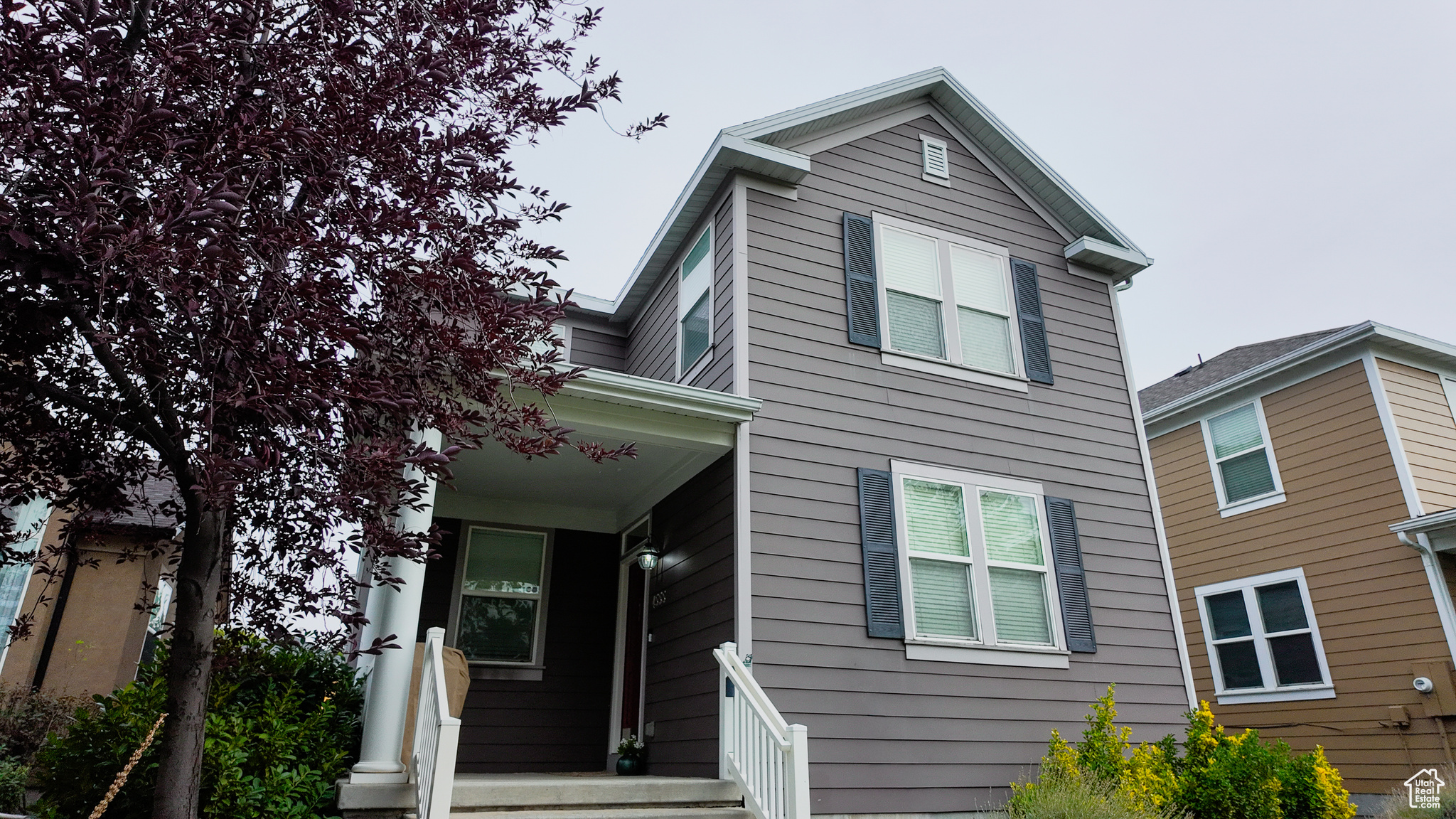 DAYBREAK - Residential