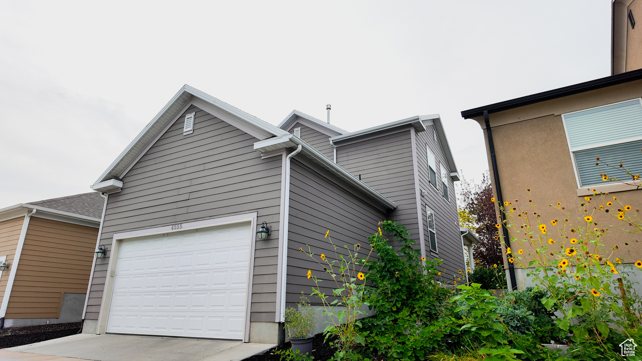 DAYBREAK - Residential