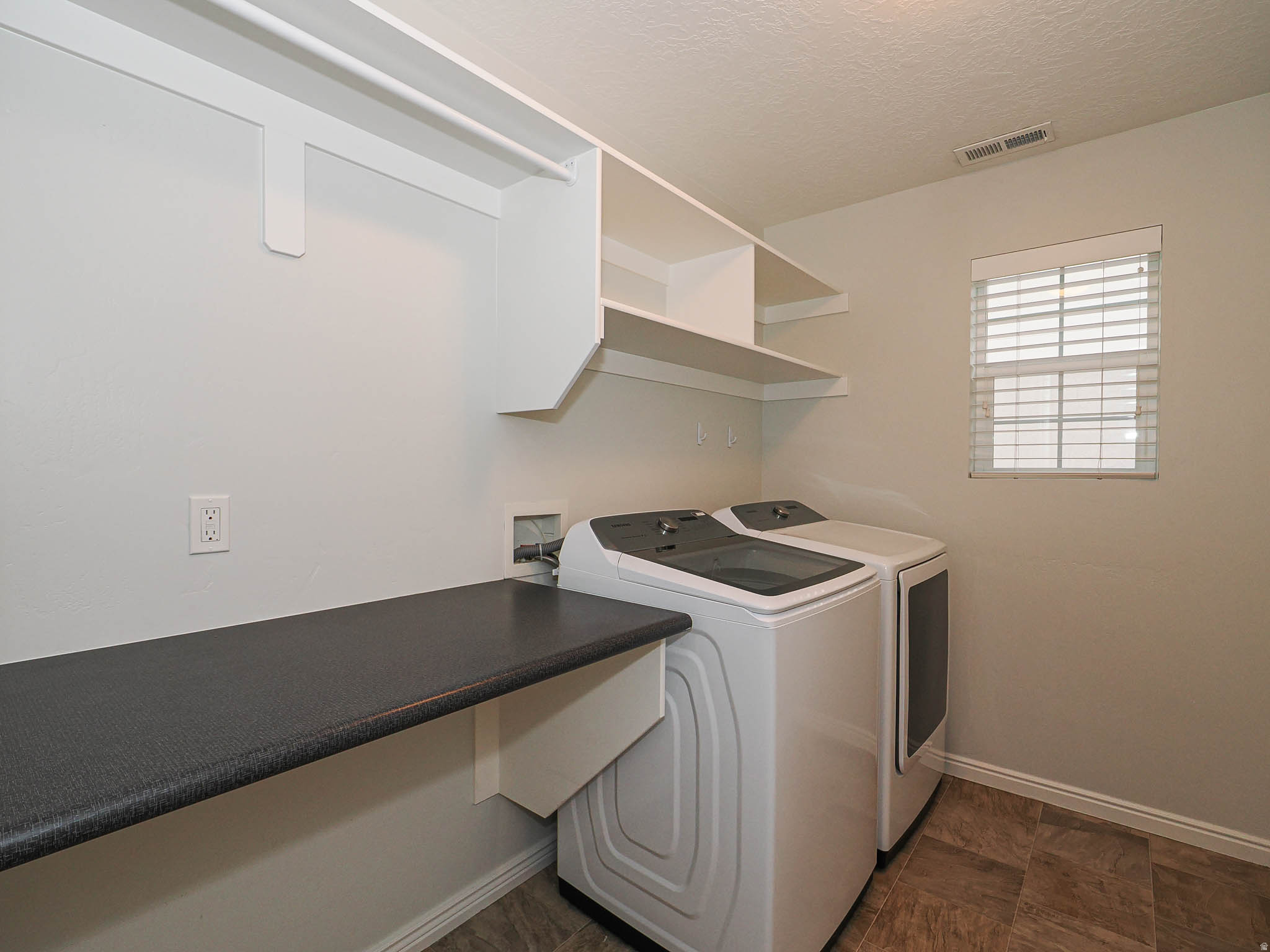 GARDEN GROVE - Residential