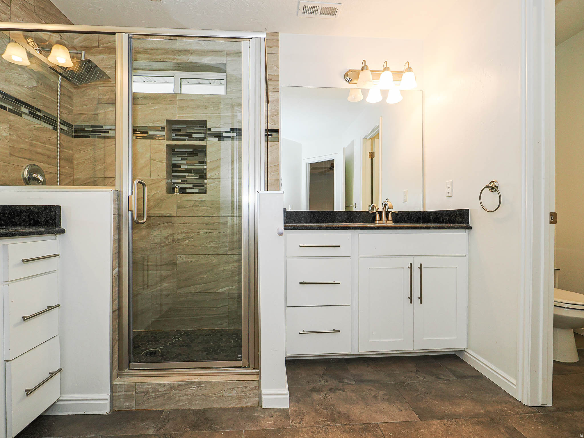 GARDEN GROVE - Residential