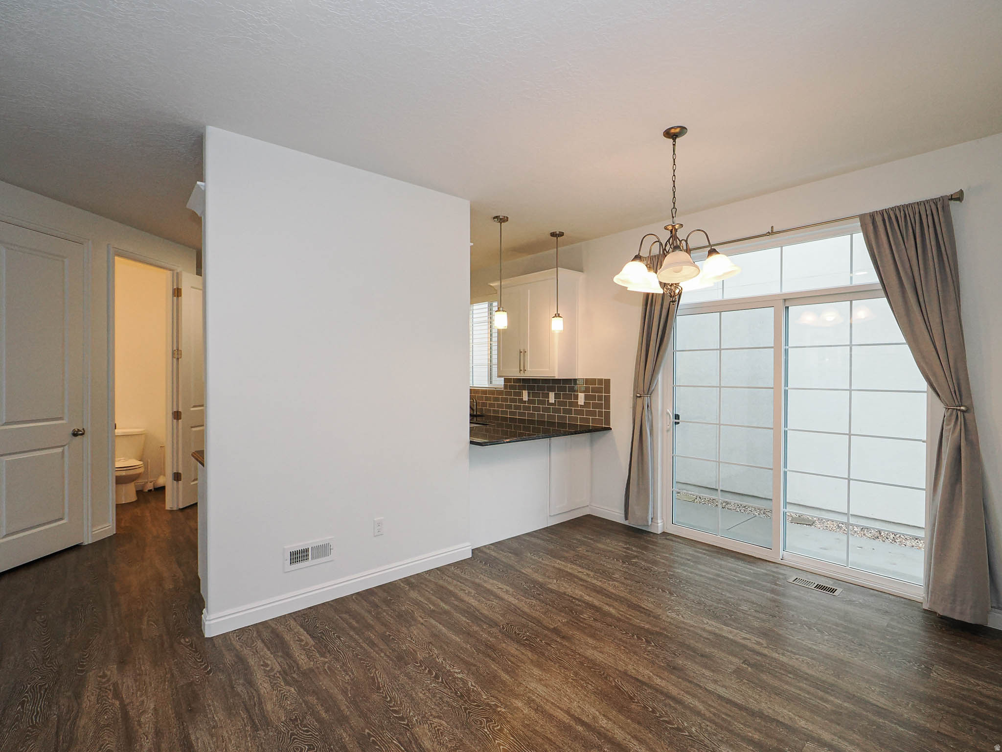 GARDEN GROVE - Residential