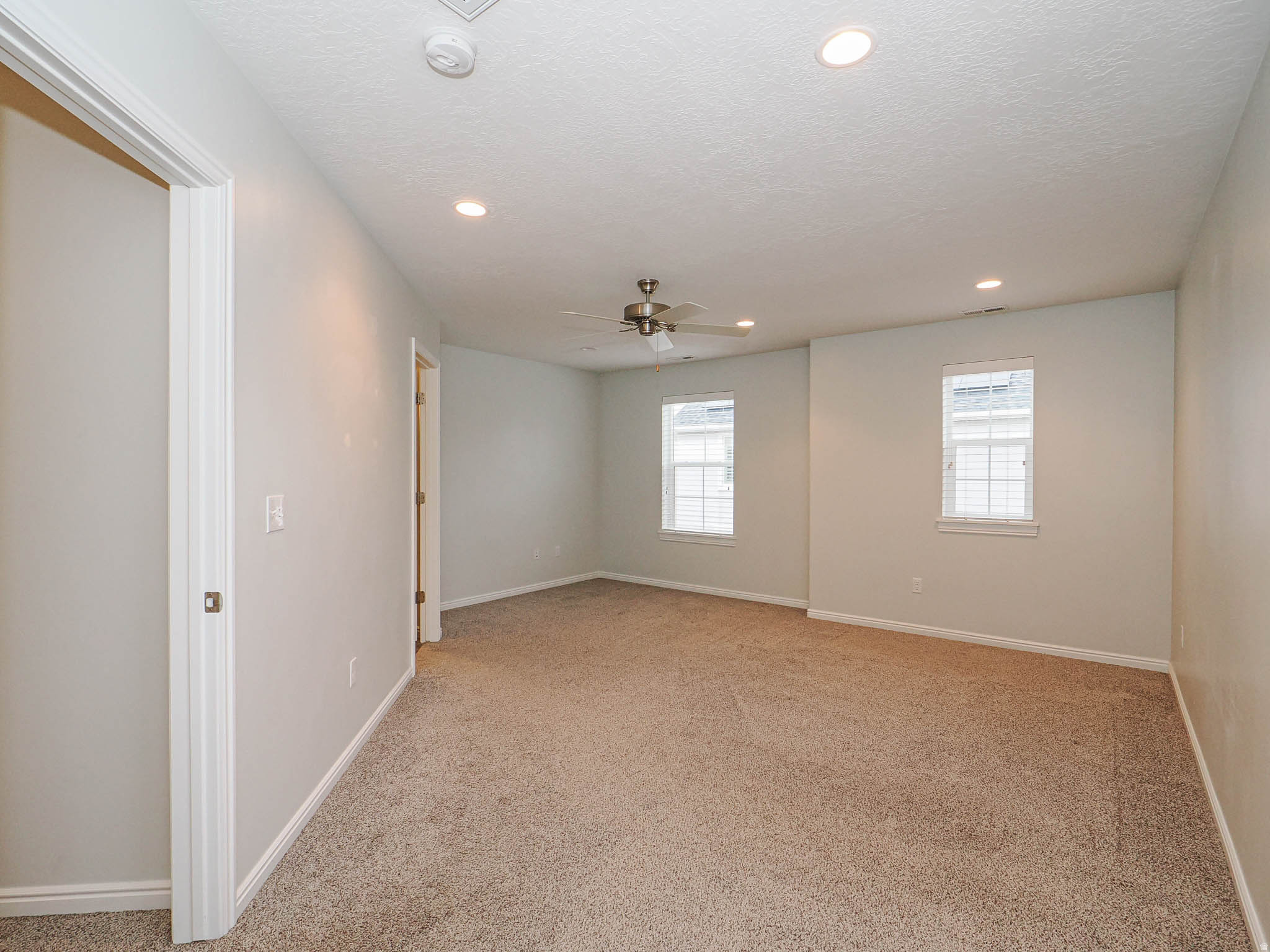 GARDEN GROVE - Residential