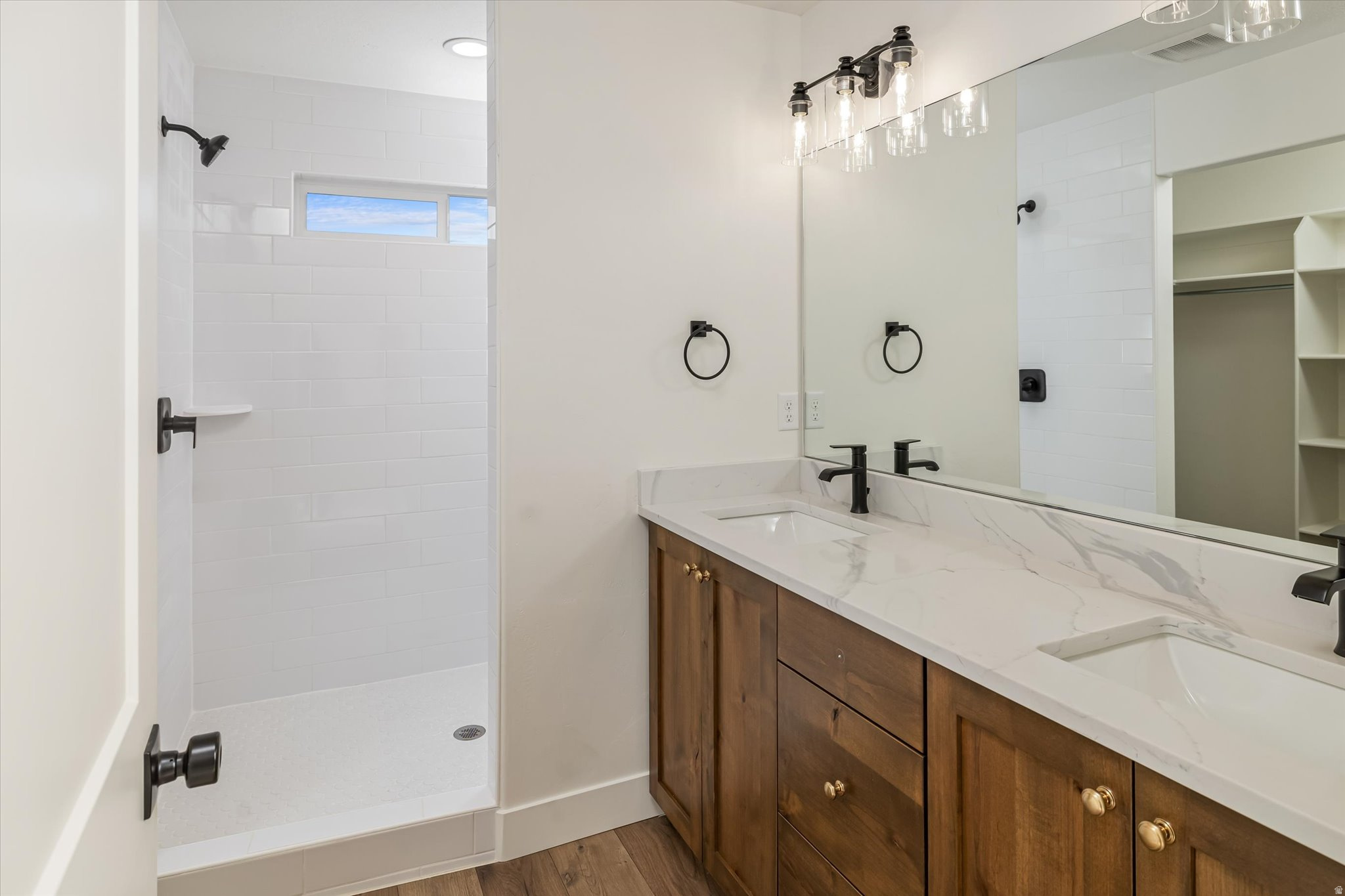 ASHLEE MEADOWS - Residential