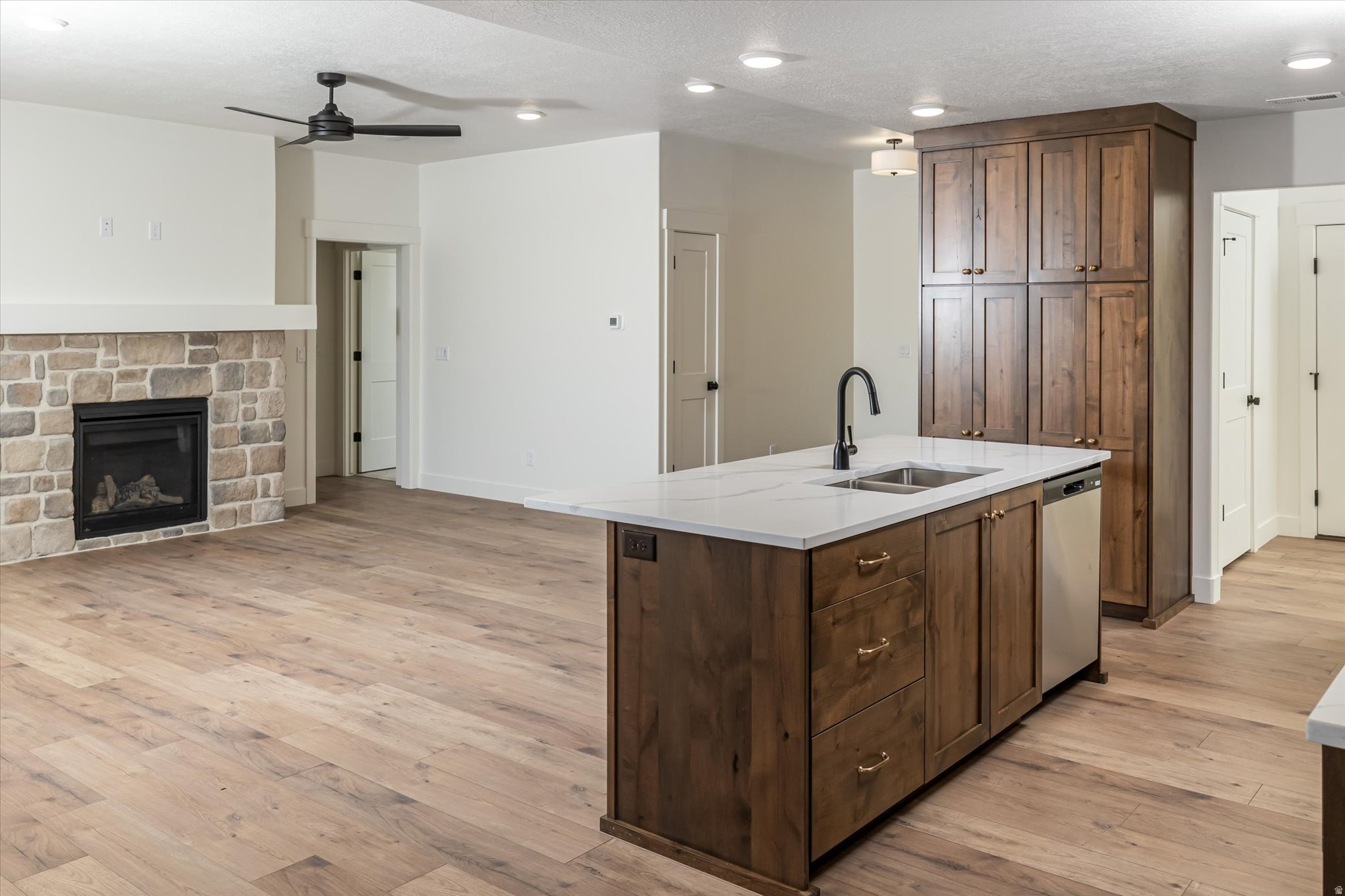 ASHLEE MEADOWS - Residential