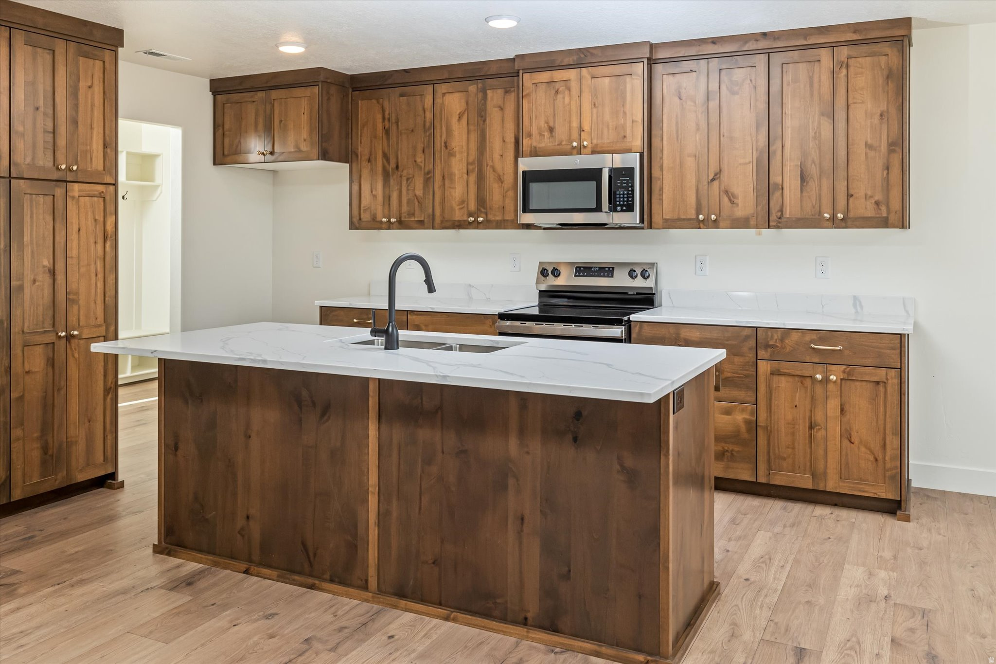 ASHLEE MEADOWS - Residential